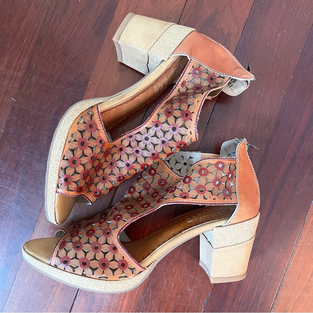 L’artiste by Spring Step Hibiskus Heeled Sandal EU 41 US 9.5 Tan Floral Leather - Picture 5 of 14